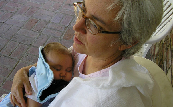 5 Ways to Help Out With a New Grandbaby