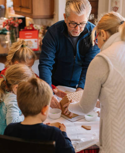 Grandparents holiday support; Grandparents helping busy parents Christmas; reduce holiday stress for families;