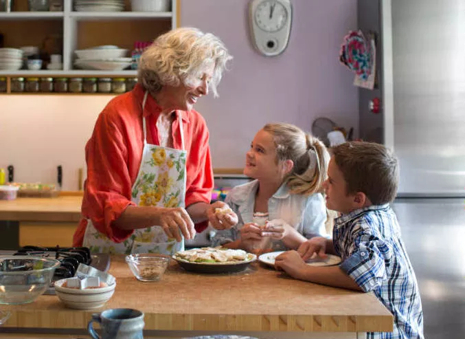 Christmas family heritage ideas; Sharing traditions with grandkids; Holiday heritage activities grandchildren;